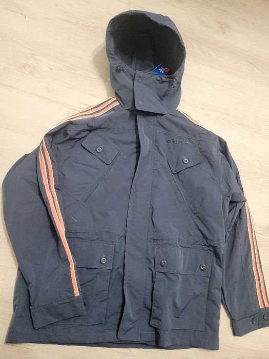 Куртка Adidas WINDRREAKER нова оригінал