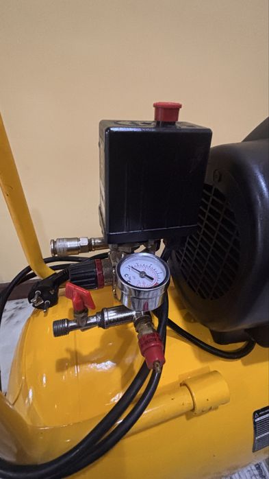 Compressor de 50 L  2hp 8 bares