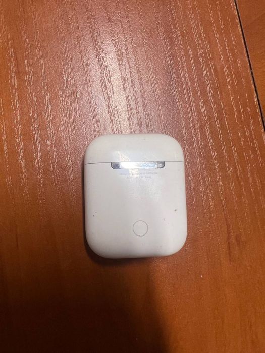 Навушники AirPods