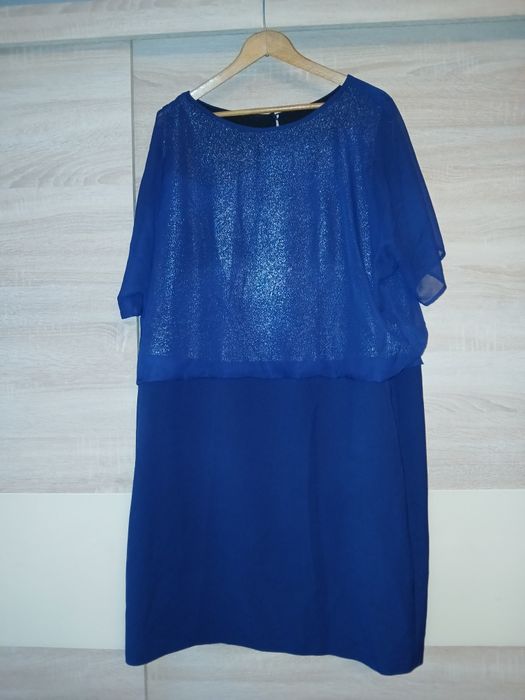 Granatowa elegancka sukienka 50