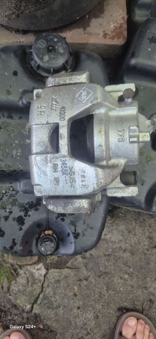 Продам суппорт рено гранд сценік 3, 1.9 дизель