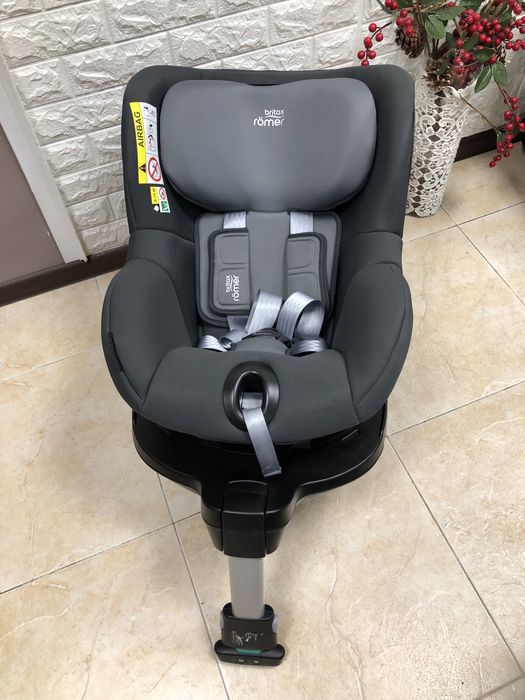 Автокрісло Britax Römer DUALFIX M i-SIZE Група 0+/1 (0-18 кг)
