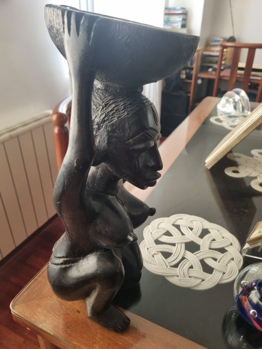Estatueta africana