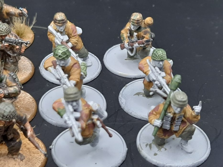 Bolt Action German Army Fallschirmjager pomalowane