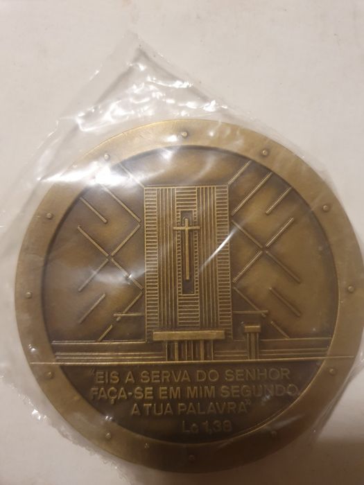 Medalha comemorativa paróquia monte abraão