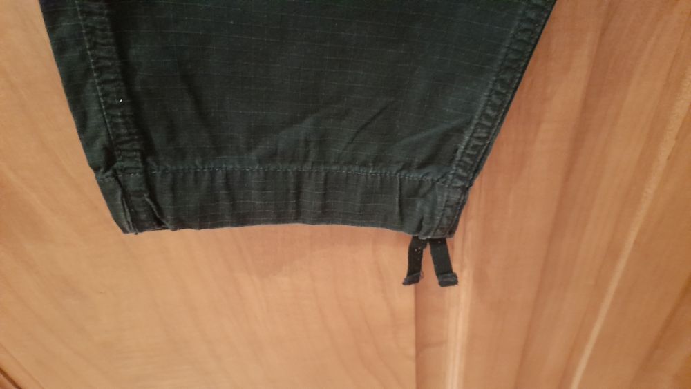Calças pretas CARHARTT originais