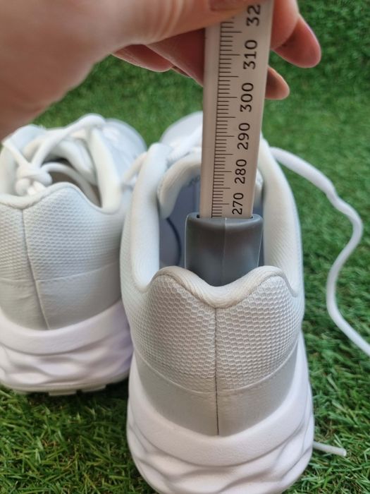Buty W Nike Revolution 6 nn