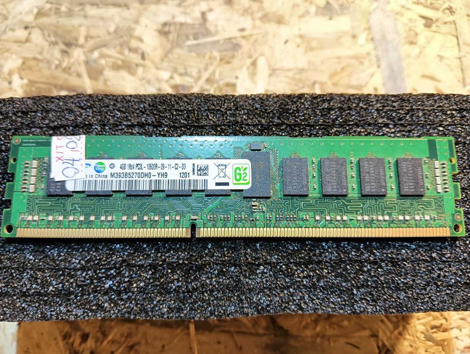 Lote de memórias servidor e de desktop DDR3 e DDR4