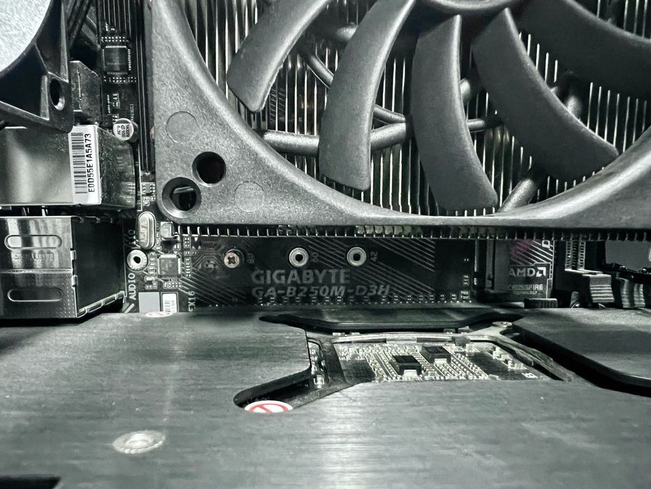 Komputer i7-6700K / GTX 1060 6GB / 16GB RAM / SSD /