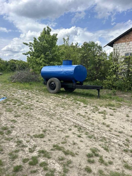 Продам бочку 5 кубів.