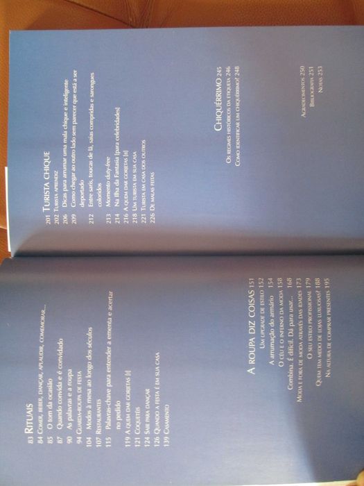 Chic [ Érrimo ] - Moda e Etiqueta em Novo Regime, de Gloria Kalil