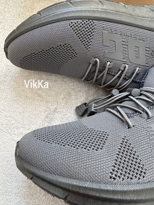 Літні дихаючі  кросівки сірі