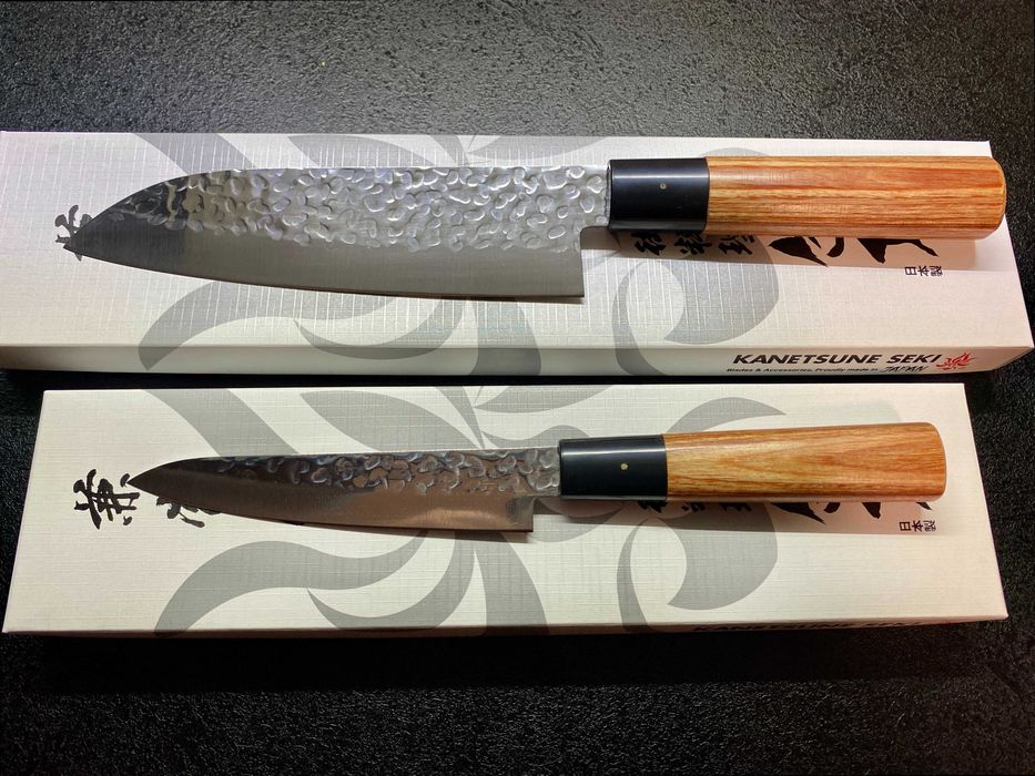 Японські кухонні ножі Kanetsune, Сантоку, Петті. Оригінал
