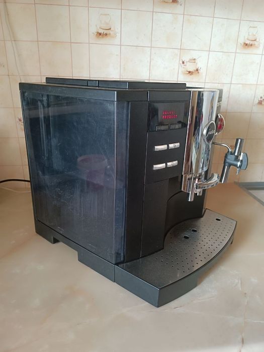 Продам кавомашину  Jura Impressa S7
