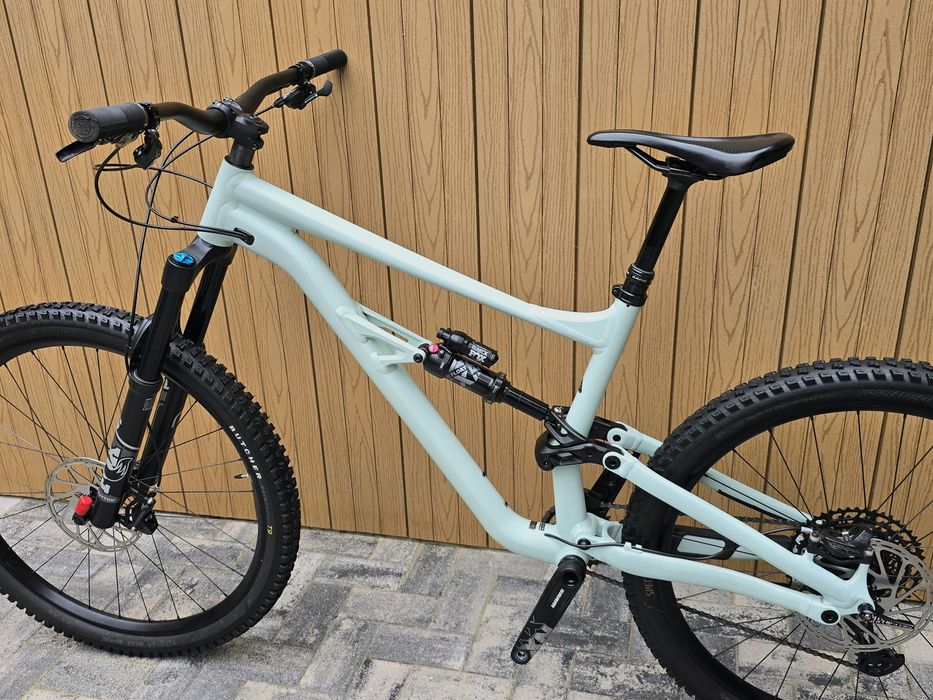 Двухпідвіс Enduro  Specialized Status 160