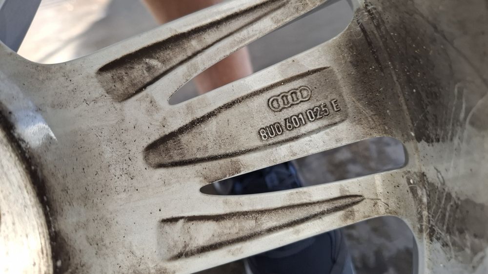 Jantes c/pneus 5x112 Audi