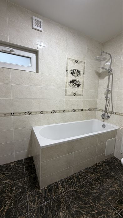Продаж напівособняка з ремонтом та каміном у центрі | вул. Василіянок