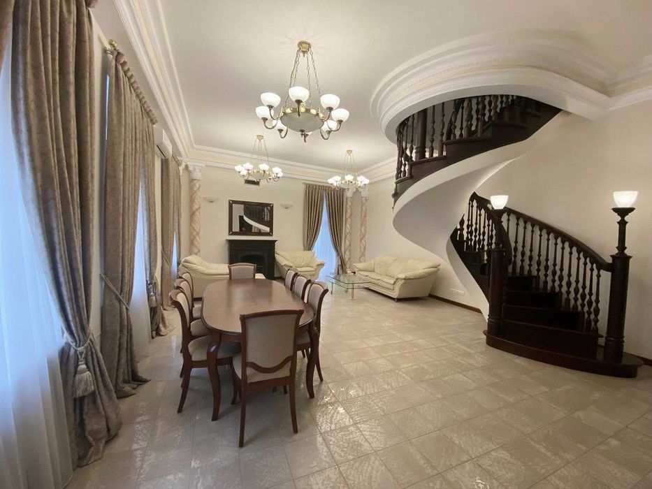 Оренда, вул. Михайлівська, 4 к. 180 м2, від господині, шикарна