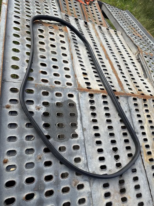 Uszczelka drzwi Ford S-max mk1