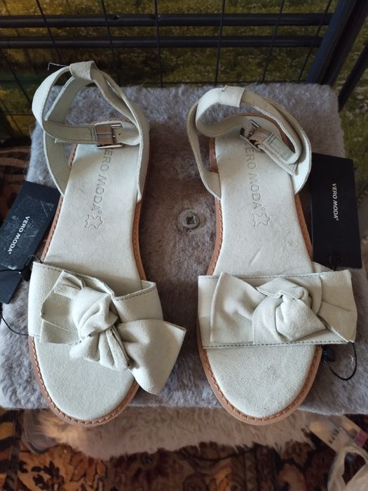 VERO MODA жіночі босоніжки 37 р.