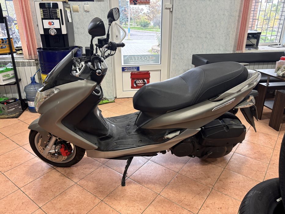 Продам скутер YAMAHA MAJESTY 155S