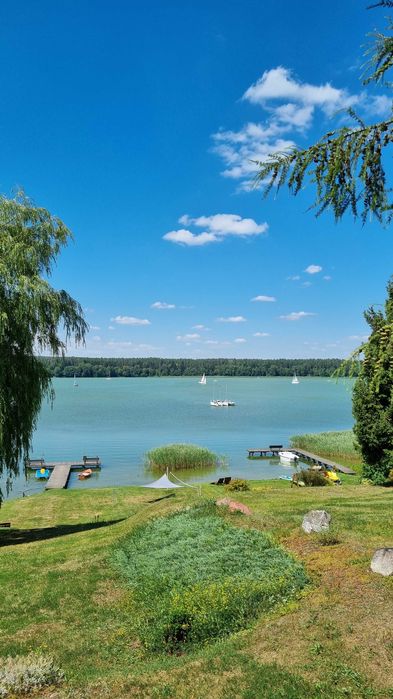 Domek nad jeziorem z własną linią brzegową Mazury Ryn, Rybical - Ryś