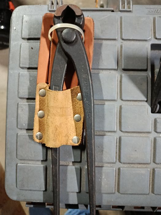 Alicate de corte frontal Stanley