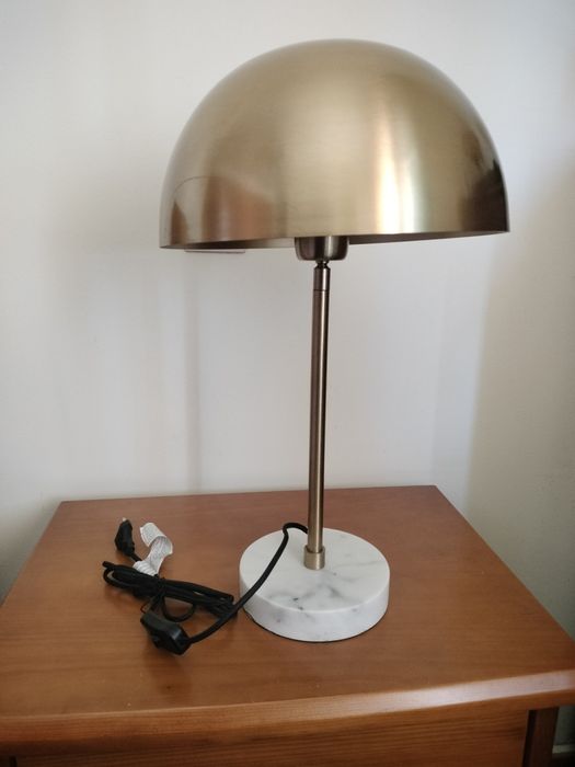 Candeeiro base em mármore