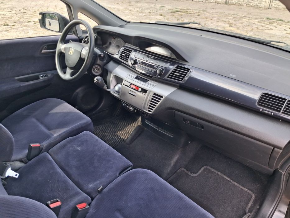 Honda FR-V * 2.2 diesel * 6-osobowy * 6-biegowy * klimatronic