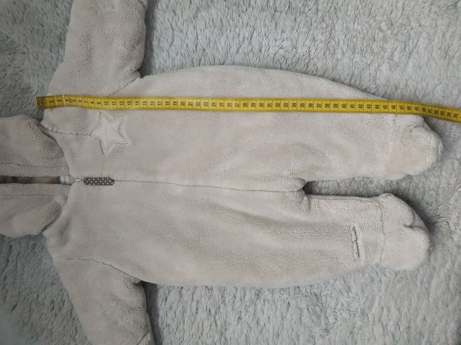 Kombinezon/jesień/zima/unisex/beżowy/miś/Mamas & Papas/r.56/62