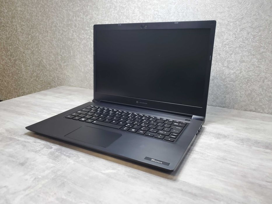 Ноутбук Toshiba dynabook tecra a40-g-18h