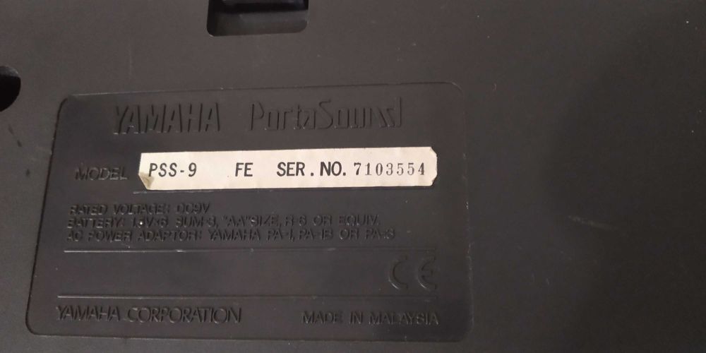 Продам  детский синтезатор