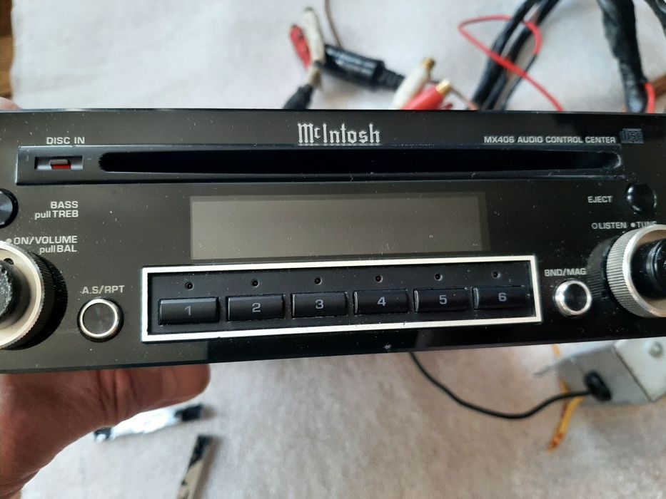 Голова Mcintosh MX406+ Mcintosh MPM 4000: 2 500 $ - Магнитолы