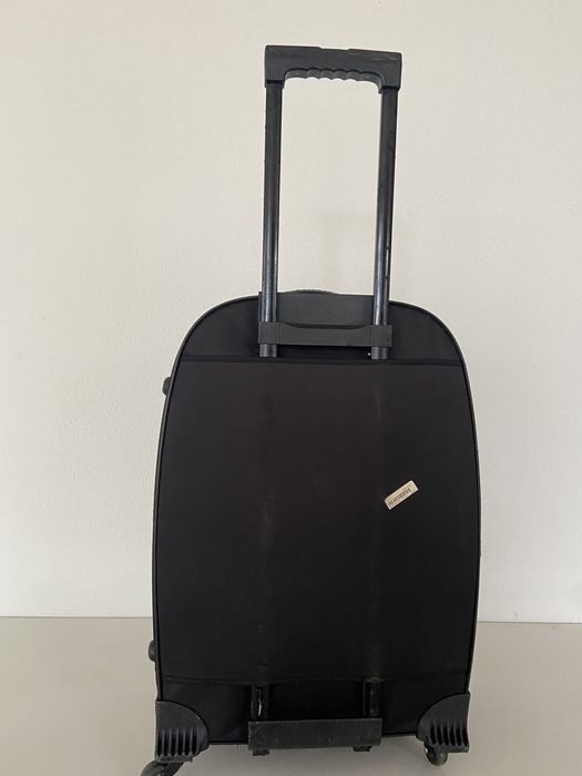 Mala de viagem preta