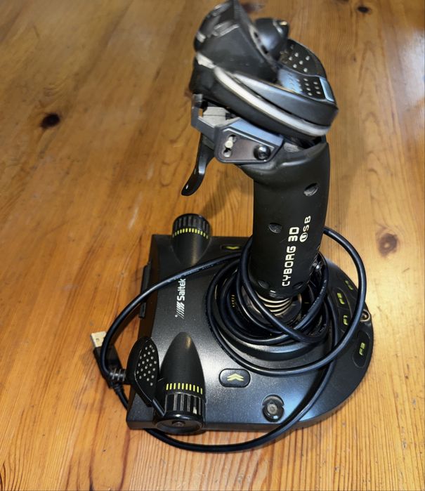 Saitek Cyborg 3D USB Joystick do PC symulatorów lotu retro sprawny