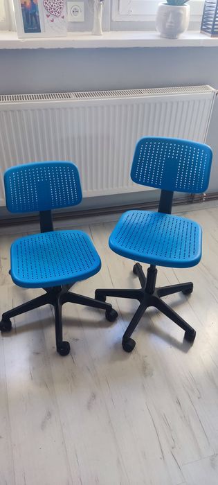 Krzesełko dziecięce obrotowe