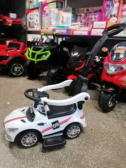 Pchacz ala mercedes Jeździk, muzyka 3w1