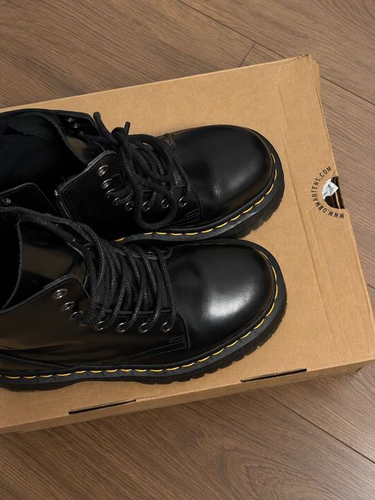 чоботи dr. Martens оригінал
