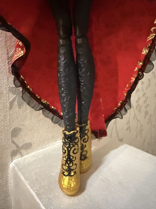 Ever After High лялька Apple White / Евер Автер Хай Епл Вайт лялька