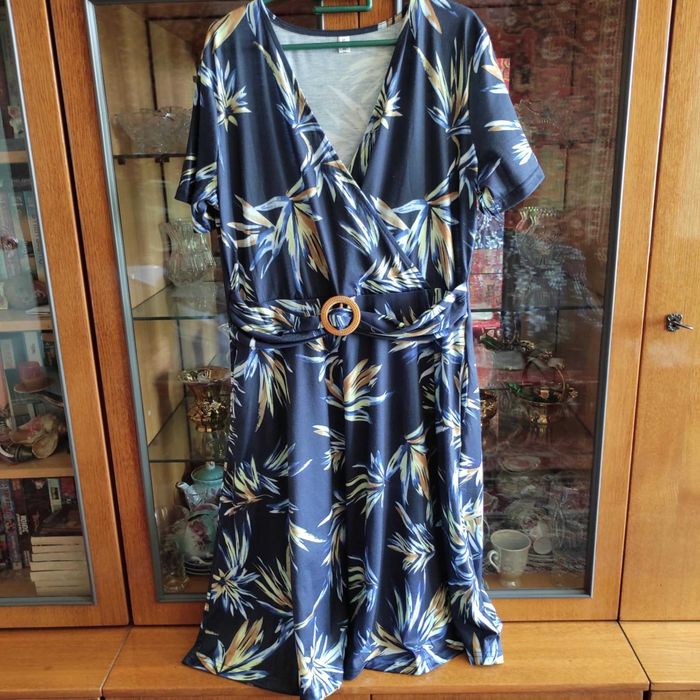 Продам плаття трикотажне нове