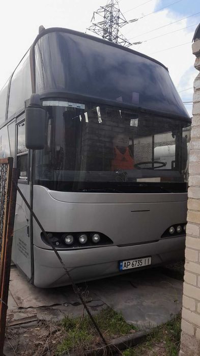 Продам автобус  Neoplan 116.