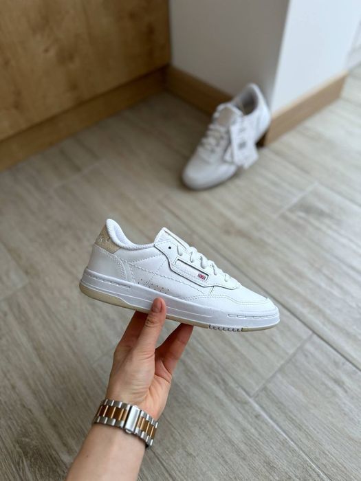 Reebok Court Peak