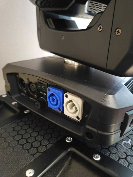 7x40W Bee Eye Moving Head Led Wash Beam рухома голова