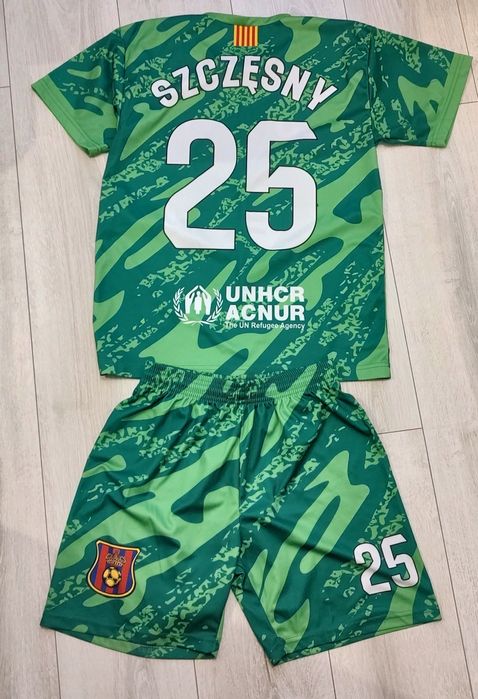 Komplet koszulka sportowa i spodenki Wojciech Szczęsny FC Barcelona 158