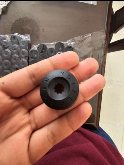 Нові ковпачки заглушки на болти VW фольксваген  груп колпачки