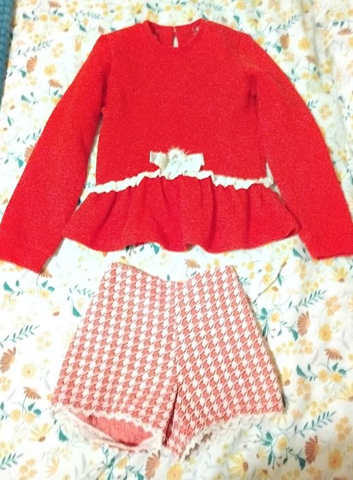 Conjunto de menina tamanho 10 em óptimo estado!