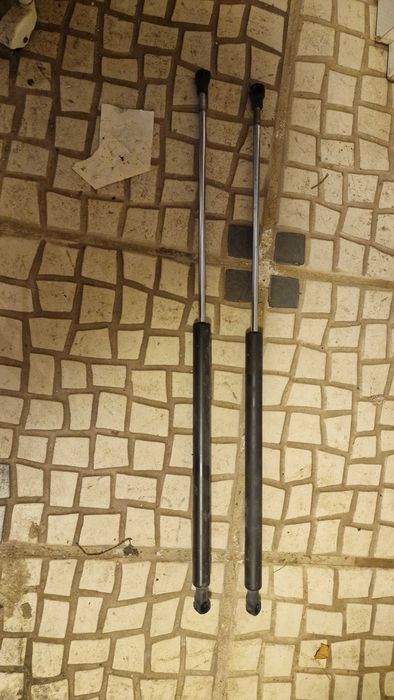 Ler descrição. Amortecedores de Mala de Peugeot 308 SW