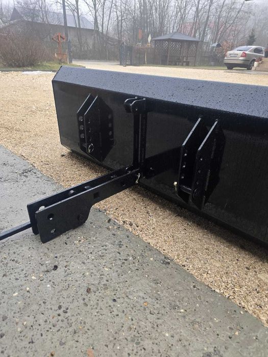 Koliba do traktora na tylni przedni TUZ z kiprem łyżka lycha