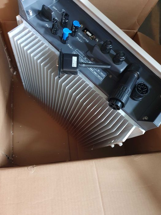 Inwerter falownik PV fotowoltaiki SOFAR 4.4KW 3fazowy