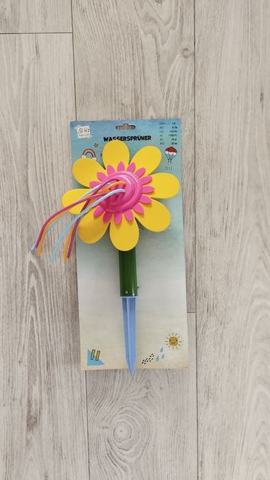 Kwiatek rozpylacz spryskiwacz wody